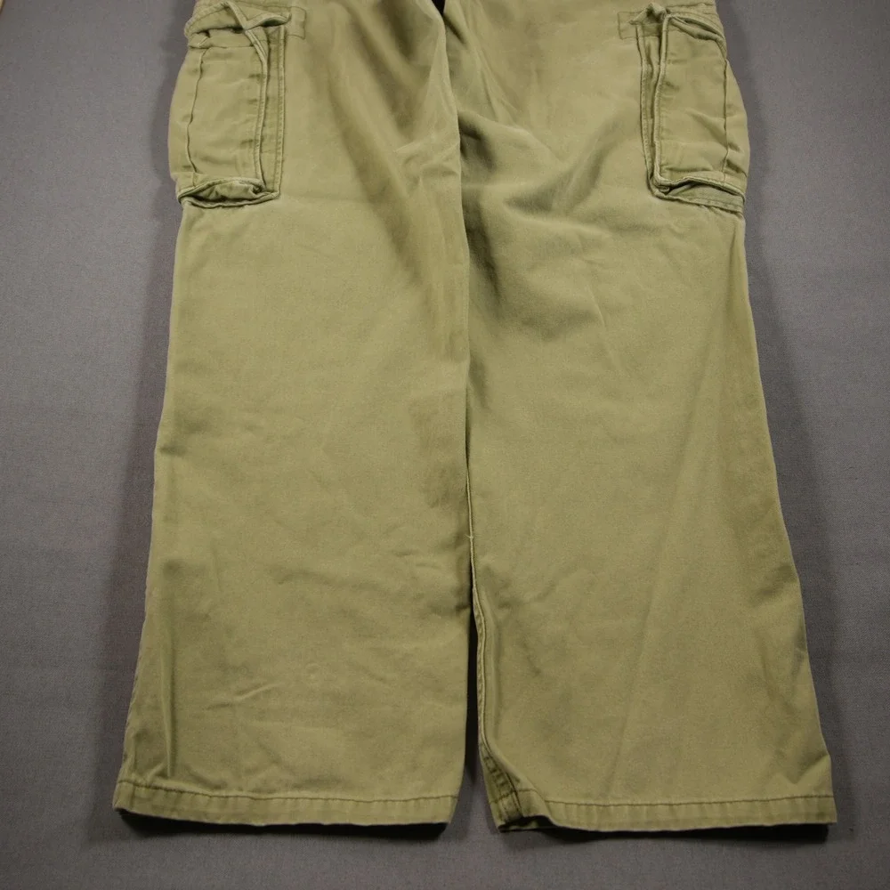 Levi's Straight Leg Multi Pocket Men Cargo Pants Fits 34x28 Military Y2K Baggy